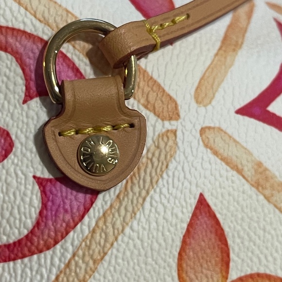 2024 Coral By The Pool Neverfull and NEW - Picture 6 of 7